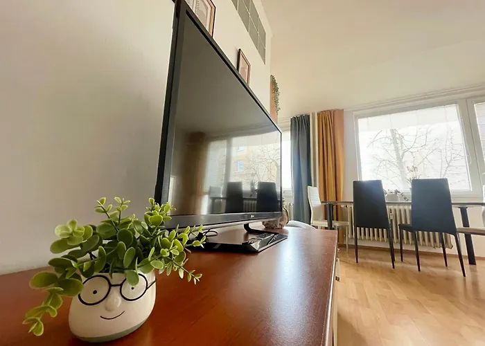 Sunny Vojenska - Old Town Kosice